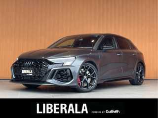 アウディ ＲＳ３ スポーツバック
