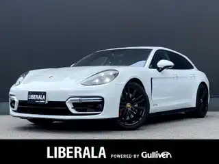 ポルシェ パナメーラ スポーツツーリスモ GTS