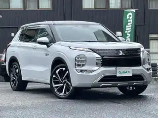 アウトランダー ＰＨＥＶ P