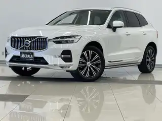 ボルボ ＸＣ６０ B5 AWD インスクリプション