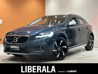 Ｖ４０ クロスカントリー T5 AWD モメンタム