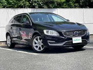Ｖ６０ ラグジュアリー エディション