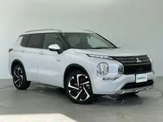 アウトランダー ＰＨＥＶ P