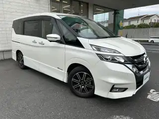 セレナ ハイウェイスター Vセレクション