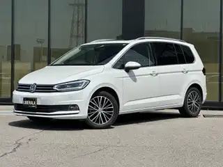 ゴルフ トゥーラン TDI プレミアム