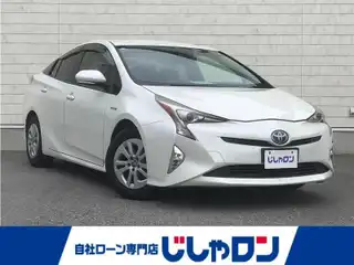 プリウス S