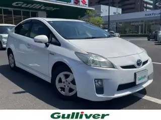 プリウス L