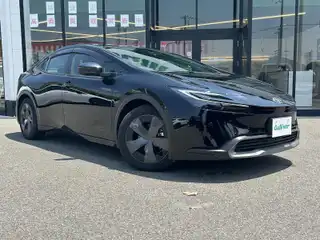 プリウス U