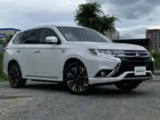 アウトランダー ＰＨＥＶ G ナビパッケージ