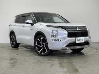 アウトランダー ＰＨＥＶ P