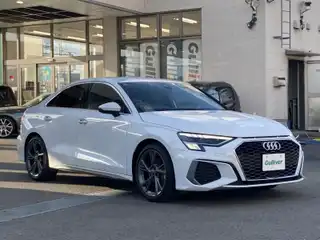 Ａ３ セダン 30TFSI Sライン