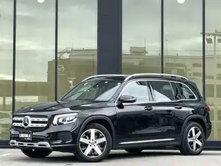 Ｍ・ベンツ ＧＬＢ２００ｄ 4マチック