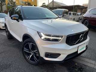 ＸＣ４０ T4 AWD Rデザイン