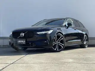 Ｖ９０ B6 AWD Rデザイン