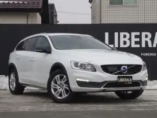 Ｖ６０ クロスカントリー T5 AWD クラシック