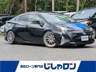 プリウス Sセーフティプラス