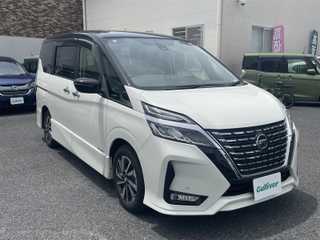 セレナ ハイウェイスター V