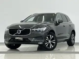 ＸＣ６０ B5 AWD モーメンタム