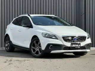 Ｖ４０ クロスカントリー T5 AWD