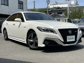 クラウン ハイブリッド RS