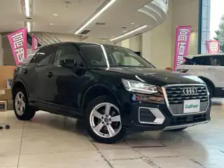 Ｑ２ 30TFSIスポーツ