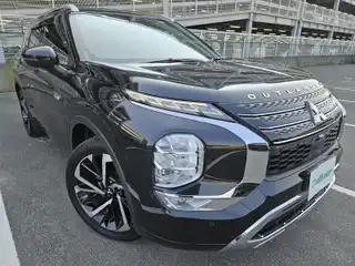 アウトランダーＰＨＥＶ P