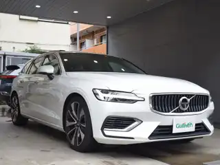 Ｖ６０ リチャージPHV T6 AWD インスクリプション