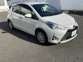 ヴィッツ F セーフティーエディションⅢ