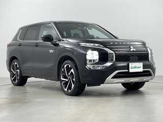 アウトランダー ＰＨＥＶ P