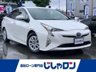 プリウス Sセーフティプラス