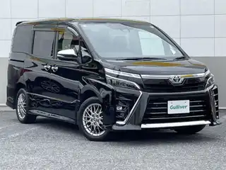 ヴォクシー ハイブリッド ZS 煌Ⅲ