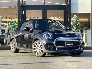 ＭＩＮＩ クーパー コンバチ エッセンシャルトリム