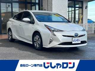 プリウス A