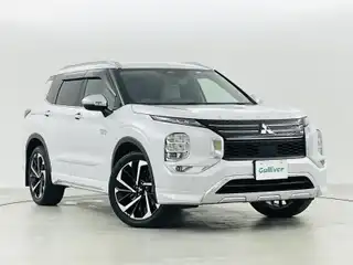 アウトランダー ＰＨＥＶ P