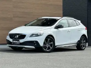 Ｖ４０ クロスカントリー T5 AWD