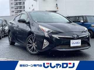 プリウス S