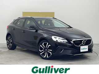 Ｖ４０ クロスカントリー T5 AWD モメンタム