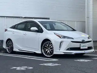 プリウス Sツーリングセレクション