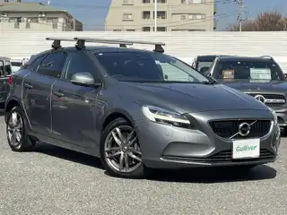 Ｖ４０ D4 モメンタム