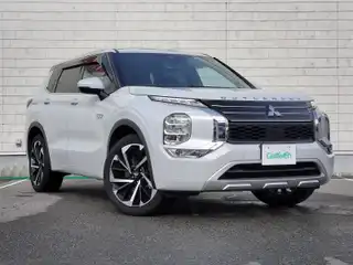 アウトランダー ＰＨＥＶ P