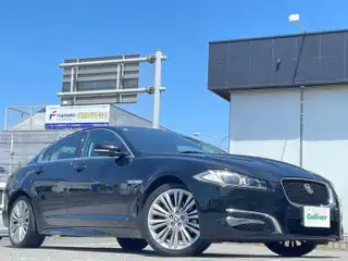 ＸＦ 3．0 ラグジュアリー