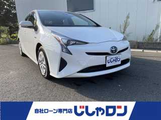 プリウス S