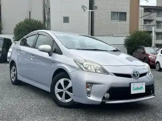 プリウス S