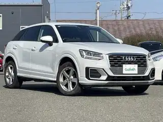 Ｑ２ 1．0 TFSI スポーツ