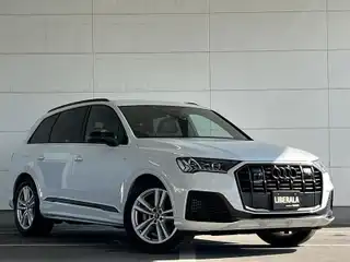 アウディ Ｑ７ 55TFSIクワトロ Sライン