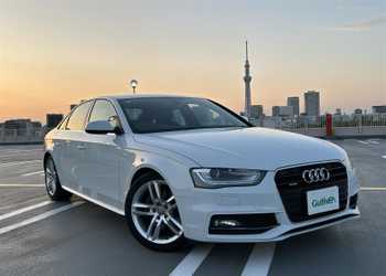 アウディ,Ａ４,2．0 TFSI クワトロ