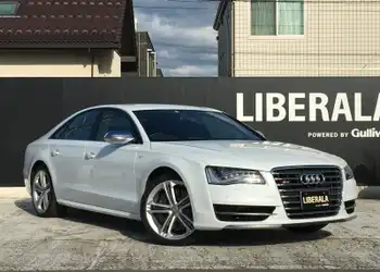 ｓ８ アウディ の新車 中古車カタログ装備スペック情報 中古車のガリバー