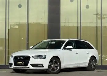 アウディ,Ａ４,アバント 2．0 TFSI アーバン