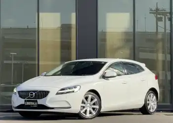 ボルボ,Ｖ４０,D4 インスクリプション