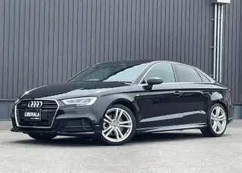 アウディ,Ａ３,セダン 40TFSI クワトロ スポーツ